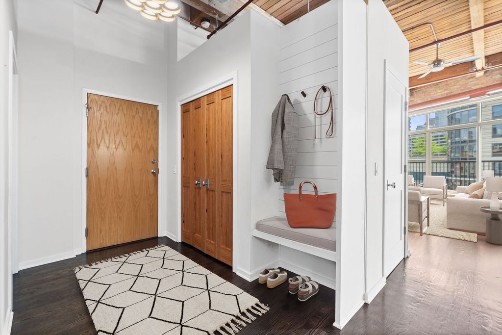 550 N Kingsbury Street 610, Chicago, IL 60654 — photo 3