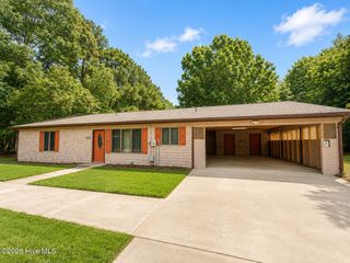 201 W Island Trail, Hertford, NC 27944