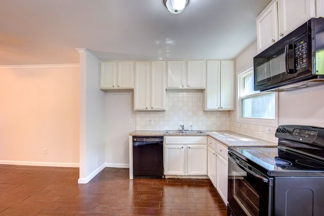 1500 Lipscomb Street 100, Fort Worth, TX 76104