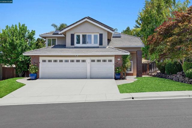406 Skycrest Dr, Danville, CA 94506