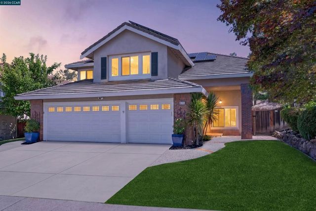 406 Skycrest Dr, Danville, CA 94506