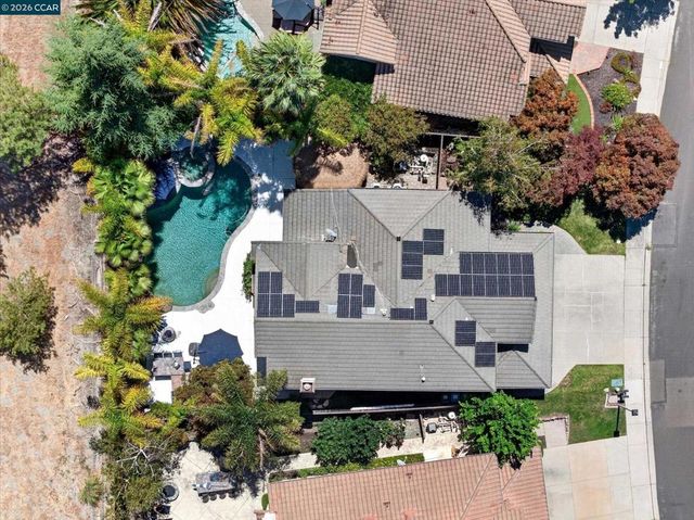 406 Skycrest Dr, Danville, CA 94506