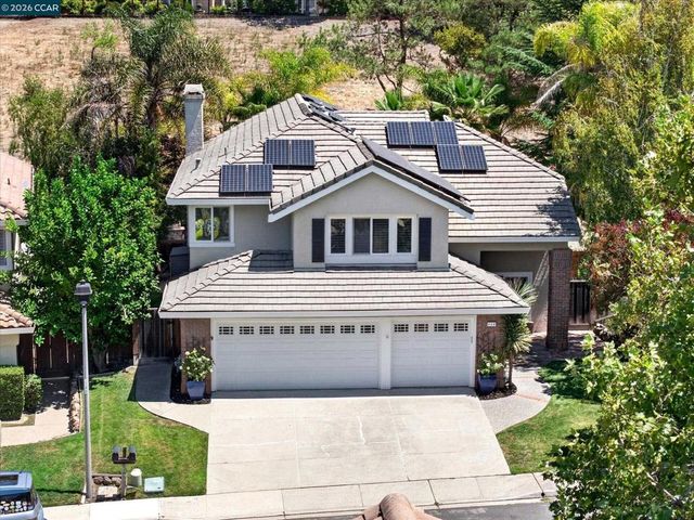406 Skycrest Dr, Danville, CA 94506