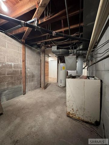 2050 E 73rd S, Idaho Falls, ID 83404