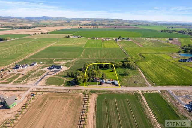 2050 E 73rd S, Idaho Falls, ID 83404