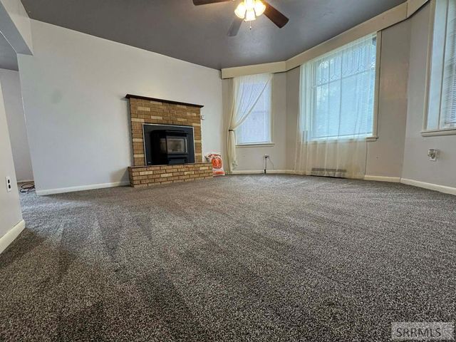 2050 E 73rd S, Idaho Falls, ID 83404