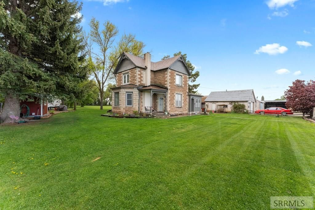 Image 30 of property listing at 2050 E 73rd S, Idaho Falls, ID 83404