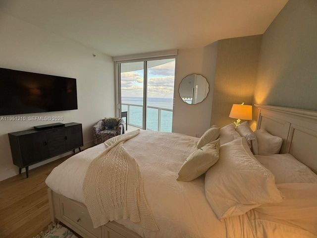 6365 Collins Ave 3102, Miami Beach, FL 33141