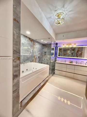 6365 Collins Ave 3102, Miami Beach, FL 33141