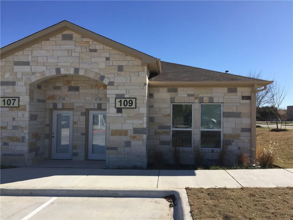 209 S 12th ST 109, Pflugerville, TX 78660