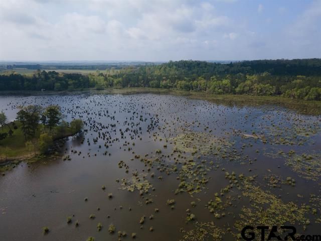 188 Lakeside Drive, Jacksonville, TX 75766