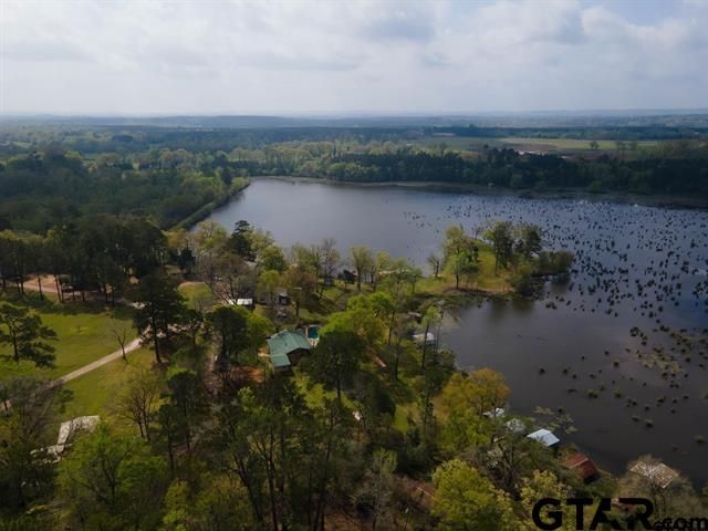 188 Lakeside Drive, Jacksonville, TX 75766