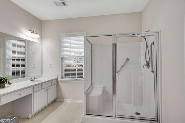 132 Churchcliff Drive, Woodstock, GA 30188