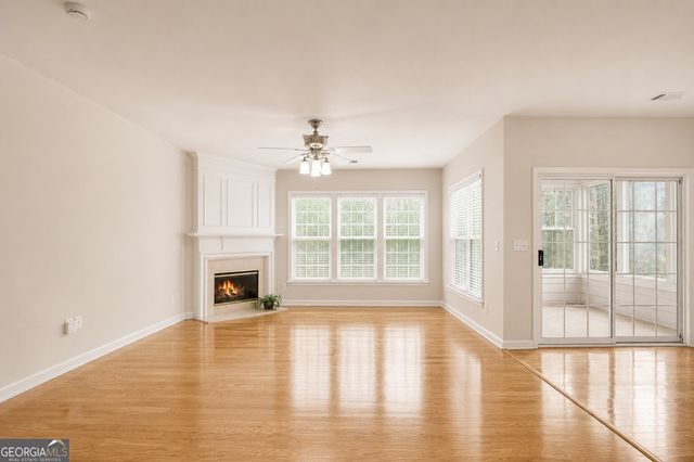 132 Churchcliff Drive, Woodstock, GA 30188