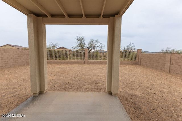 906 W Calle Alta Curva, Sahuarita, AZ 85629