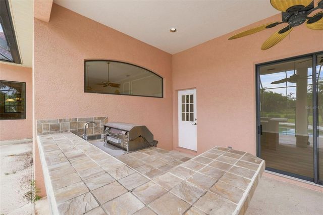 10609 CHEVAL PLACE, Bradenton, FL 34202