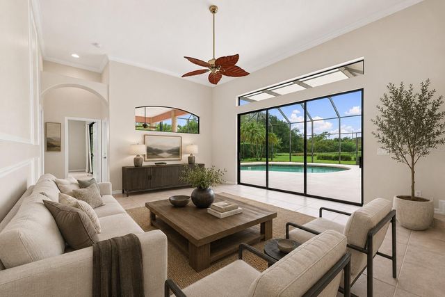 10609 CHEVAL PLACE, Bradenton, FL 34202