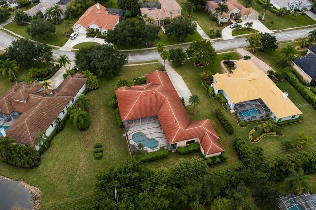 10609 CHEVAL PLACE, Bradenton, FL 34202