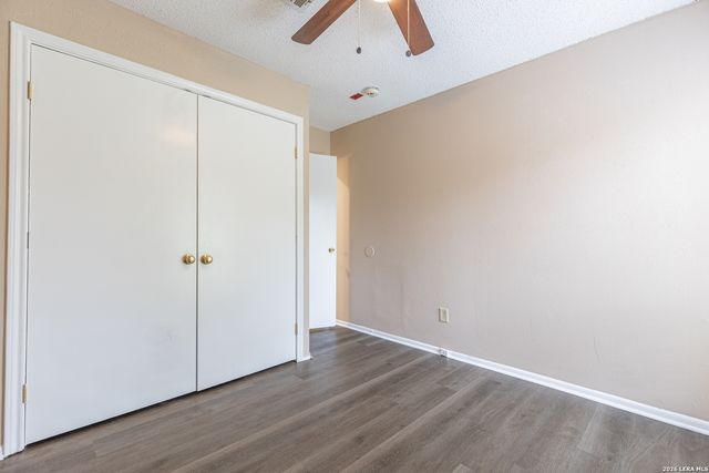 5814 PINEWAY ST, San Antonio, TX 78247