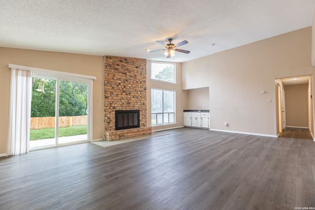 5814 PINEWAY ST, San Antonio, TX 78247