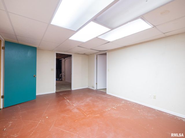 221 WARRIOR Way, Germantown Hills, IL 61528