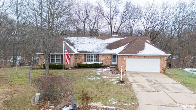 221 WARRIOR Way, Germantown Hills, IL 61528