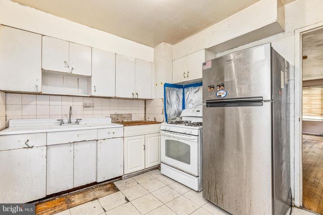 4816 8TH ST NE, Washington, DC 20017