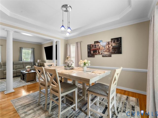1312 Hawkins Wood Cir, Midlothian, VA 23114