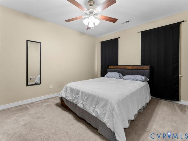 1312 Hawkins Wood Cir, Midlothian, VA 23114