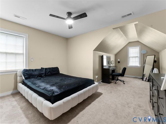 1312 Hawkins Wood Cir, Midlothian, VA 23114