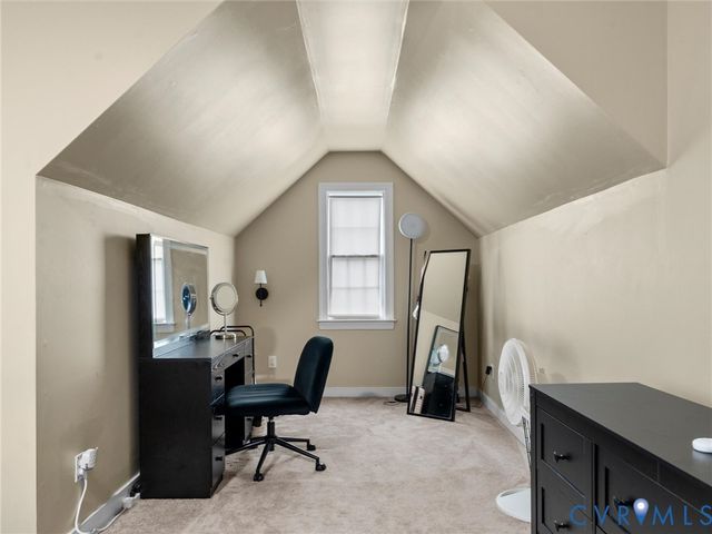 1312 Hawkins Wood Cir, Midlothian, VA 23114