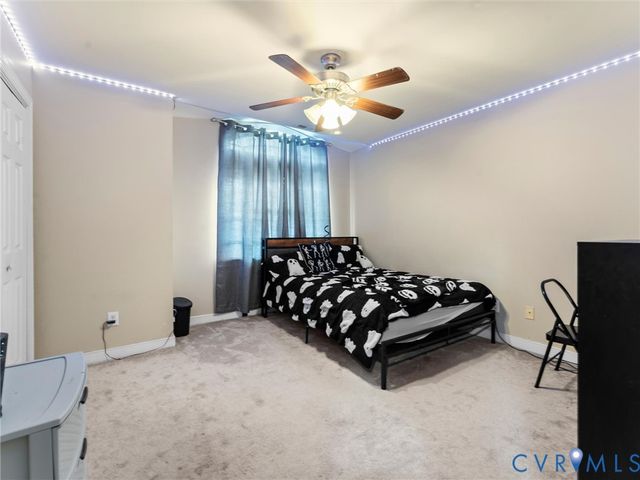 1312 Hawkins Wood Cir, Midlothian, VA 23114