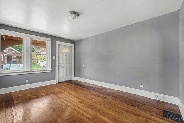 4112 Vinedale Avenue, Cincinnati, OH 45205