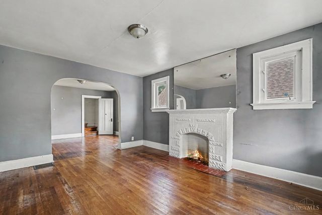 4112 Vinedale Avenue, Cincinnati, OH 45205