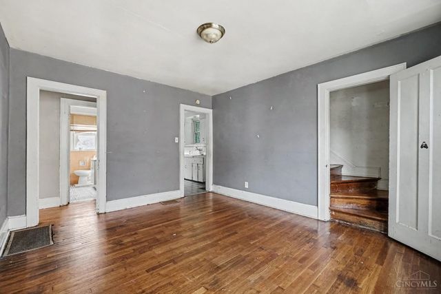 4112 Vinedale Avenue, Cincinnati, OH 45205