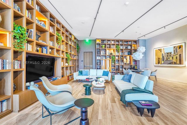 1400 Biscayne Blvd 3705, Miami, FL 33132