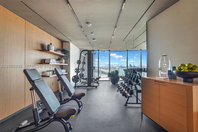 1400 Biscayne Blvd 3705, Miami, FL 33132