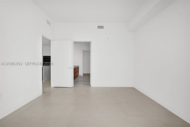 1400 Biscayne Blvd 3705, Miami, FL 33132