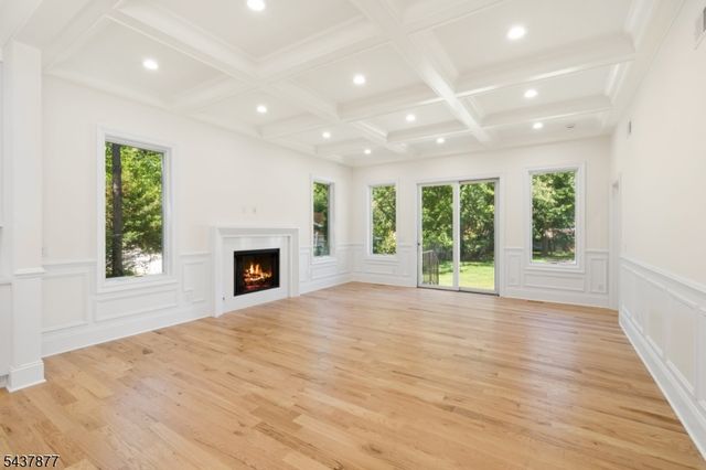 13 Harding Pl, Livingston Twp., NJ 07039
