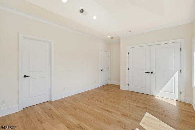 13 Harding Pl, Livingston Twp., NJ 07039