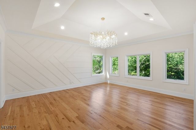 13 Harding Pl, Livingston Twp., NJ 07039