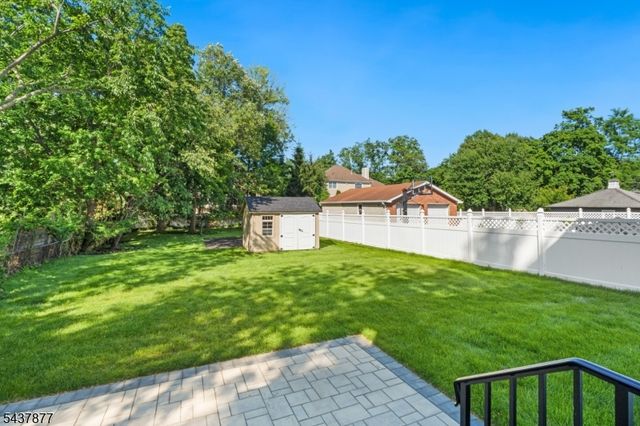 13 Harding Pl, Livingston Twp., NJ 07039
