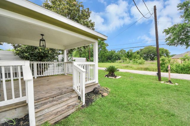 6613 Morrow Street, Houston, TX 77091