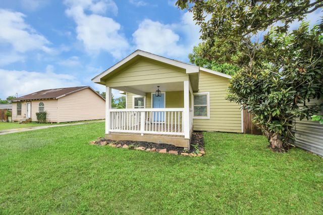 6613 Morrow Street, Houston, TX 77091