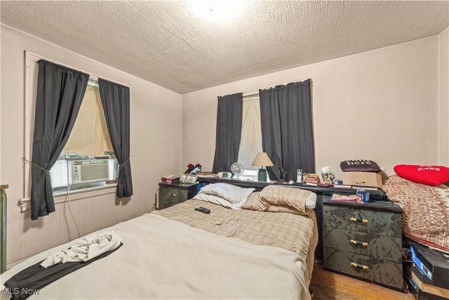 5217 Broadway Avenue, Cleveland, OH 44127