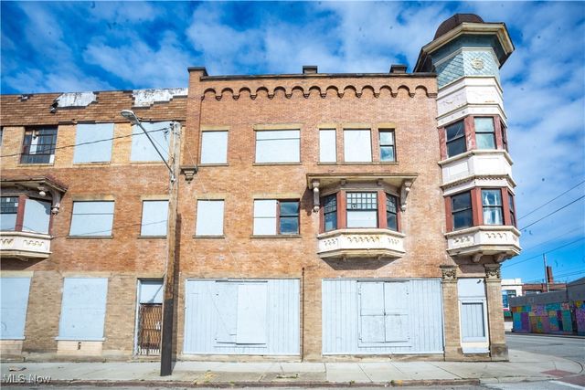 5217 Broadway Avenue, Cleveland, OH 44127