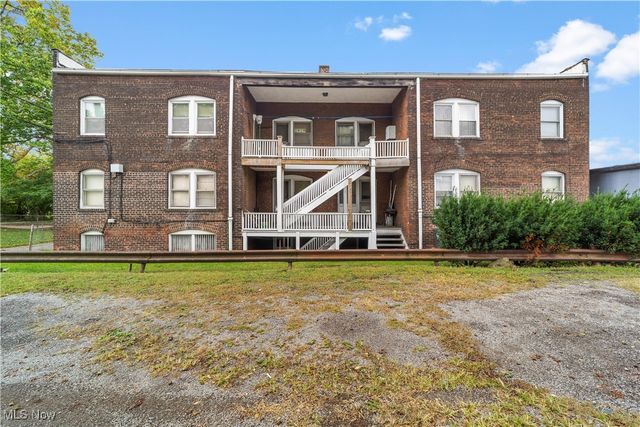 5217 Broadway Avenue, Cleveland, OH 44127