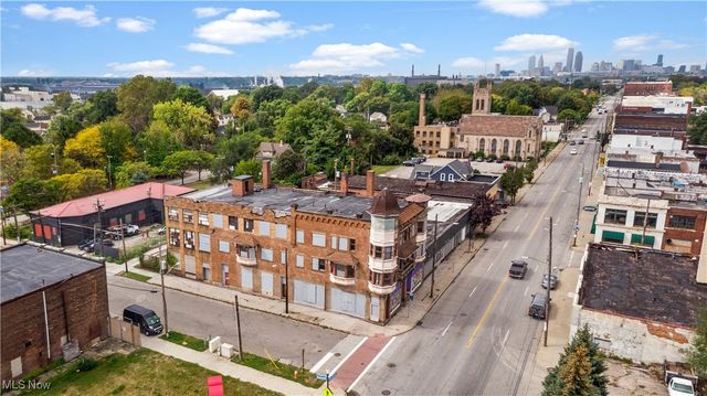 5217 Broadway Avenue, Cleveland, OH 44127