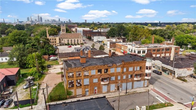 5217 Broadway Avenue, Cleveland, OH 44127