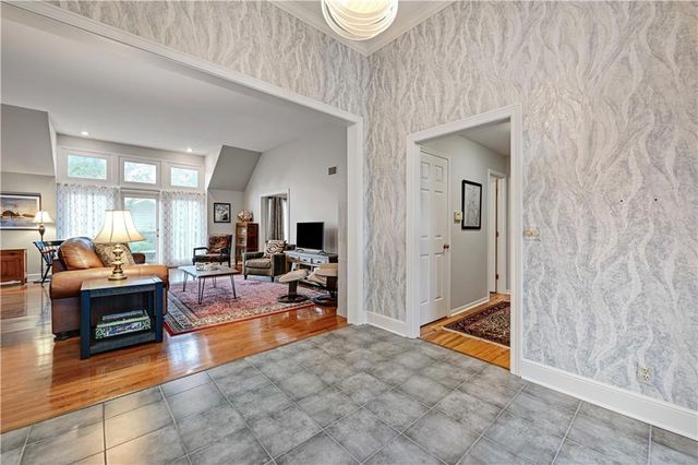 12313 Pembroke Lane, Leawood, KS 66209